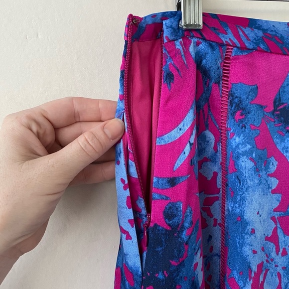 BANANA REPUBLIC • Bold Floral A Line Midi Skirt Pink/Blue Color Splash Size 2 - Picture 10 of 15